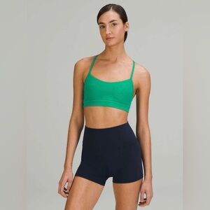 Lululemon Flow Y Nulu Bra